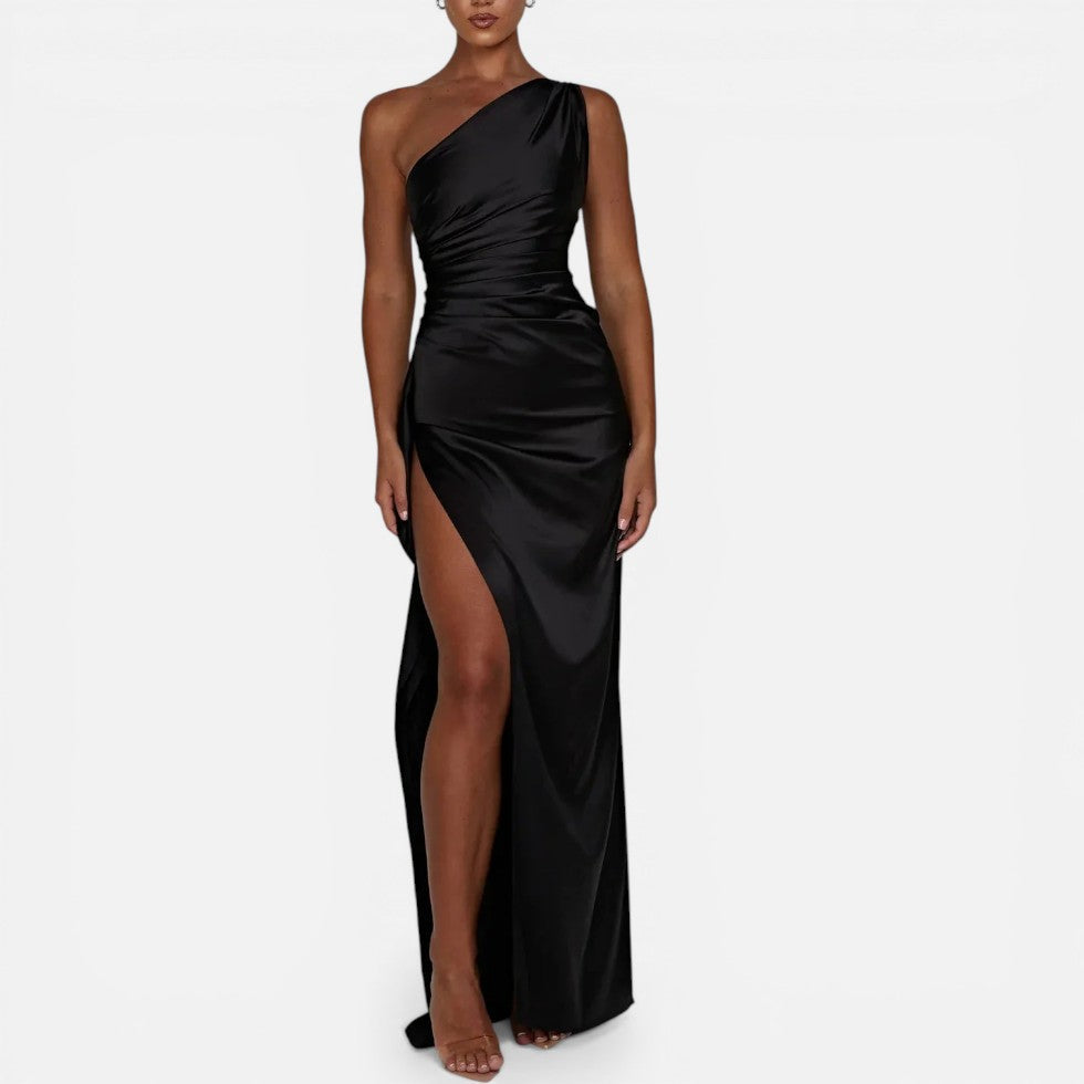 Maxi dress with one-shoulder design and high slit 8