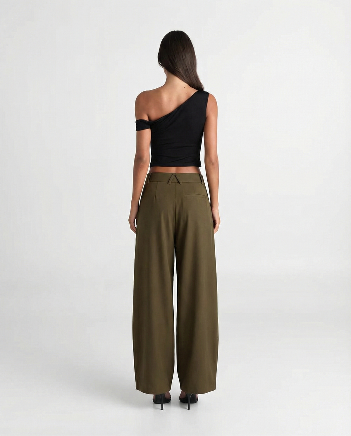 Women's Wide-Leg Pants – High-Waisted, Deep-Pleated