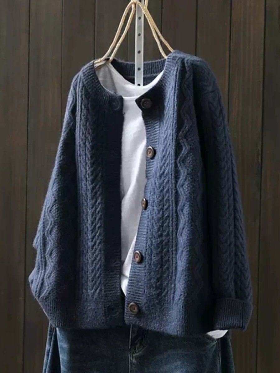 Women's Oversized Cable Knit Cardigan with Buttons