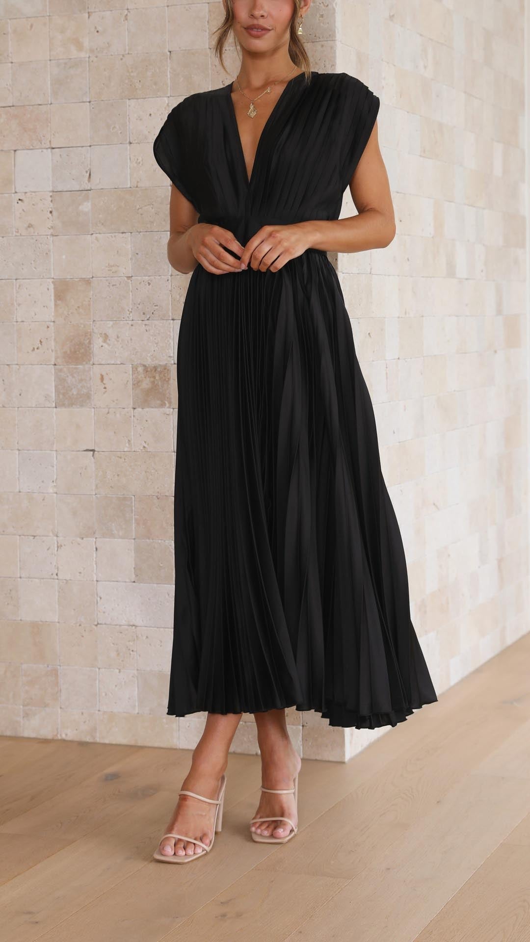 Women's Pleated Deep V-Neck Maxi Dress