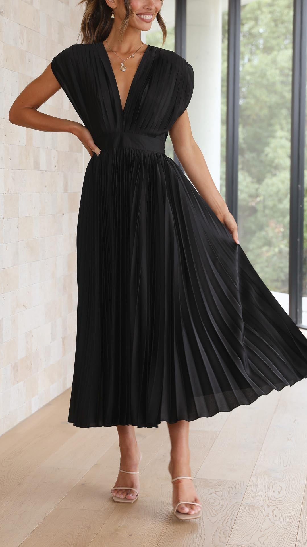 Women's Pleated Deep V-Neck Maxi Dress
