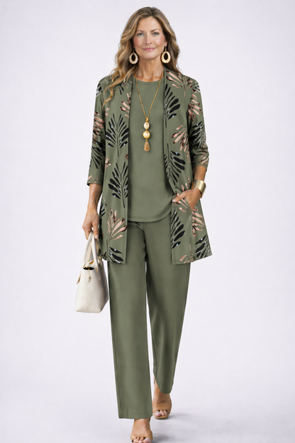 Daria 3-Piece Set | Relaxed Fit, Lightweight Fabric, Botanical Print 1
