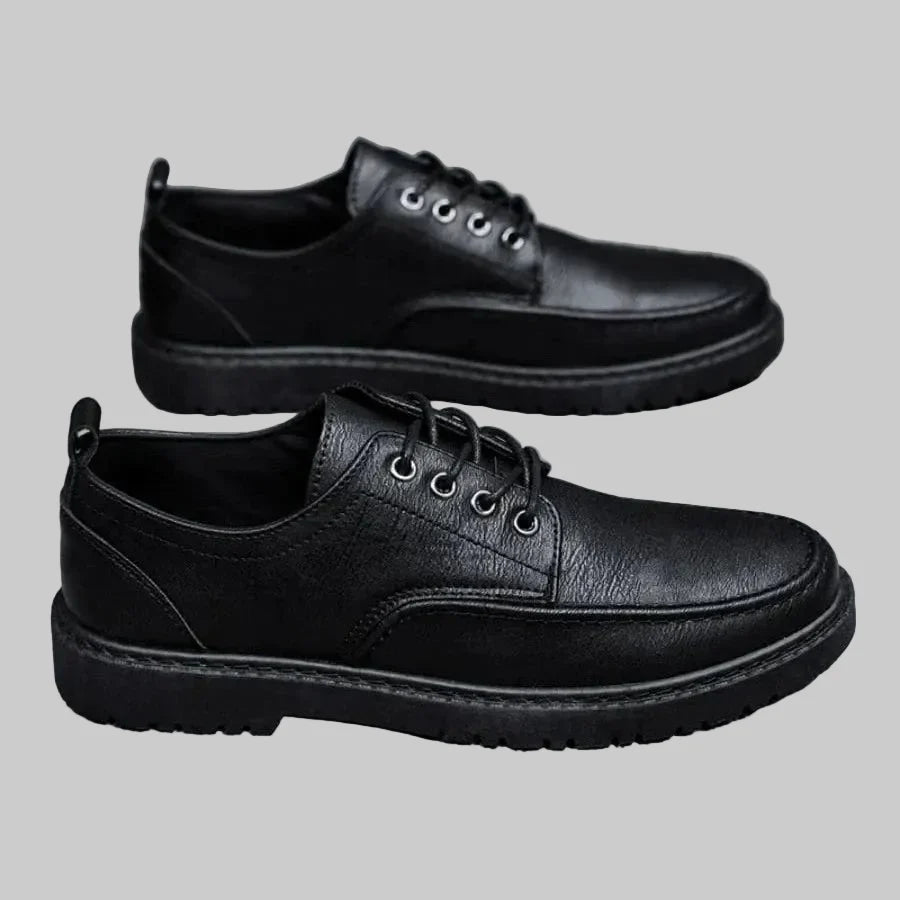 Men's Derby Shoes with Stitch Detail and Lug Sole
