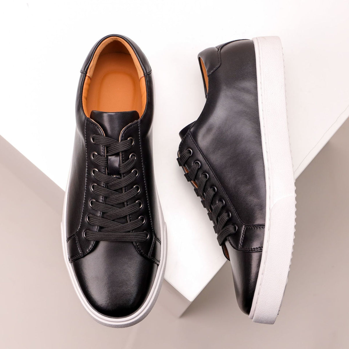 Men's Low-Top Lace-Up Sneakers with Flat Sole