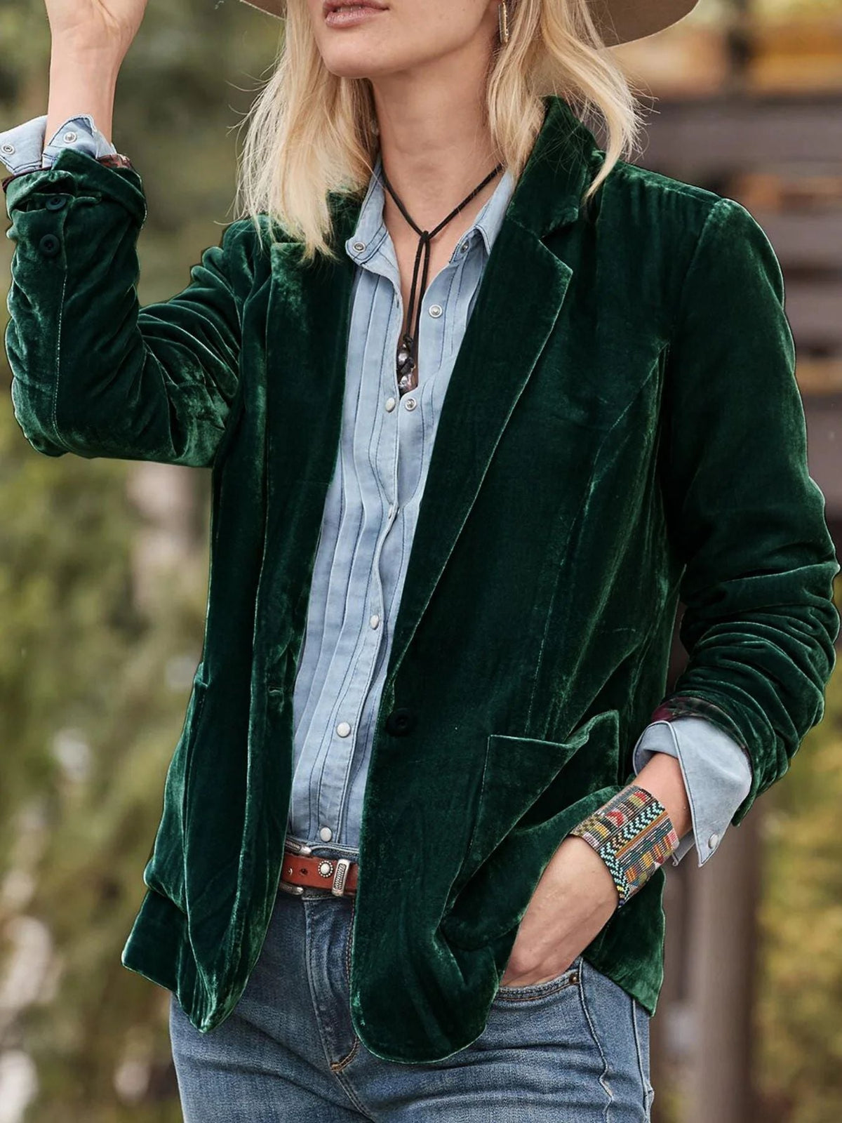 Women's Velvet Blazer – Single-Button, Notch Lapel, Relaxed Fit