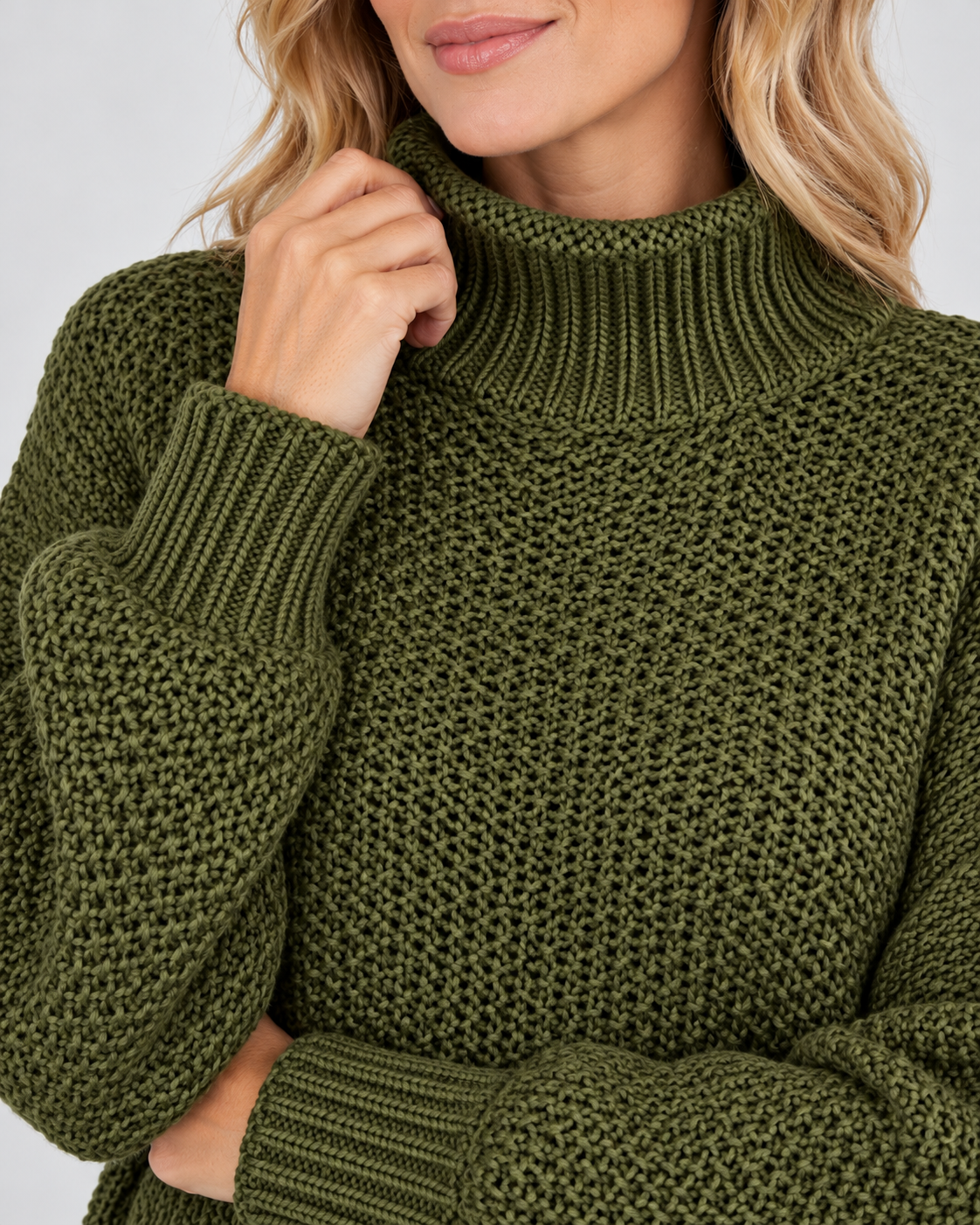 Women's Turtleneck Sweater – Chunky Knit, Loose Fit